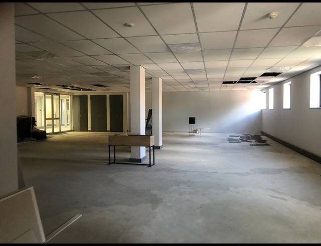 324M² OFFICE TO LET IN WAVERLEY